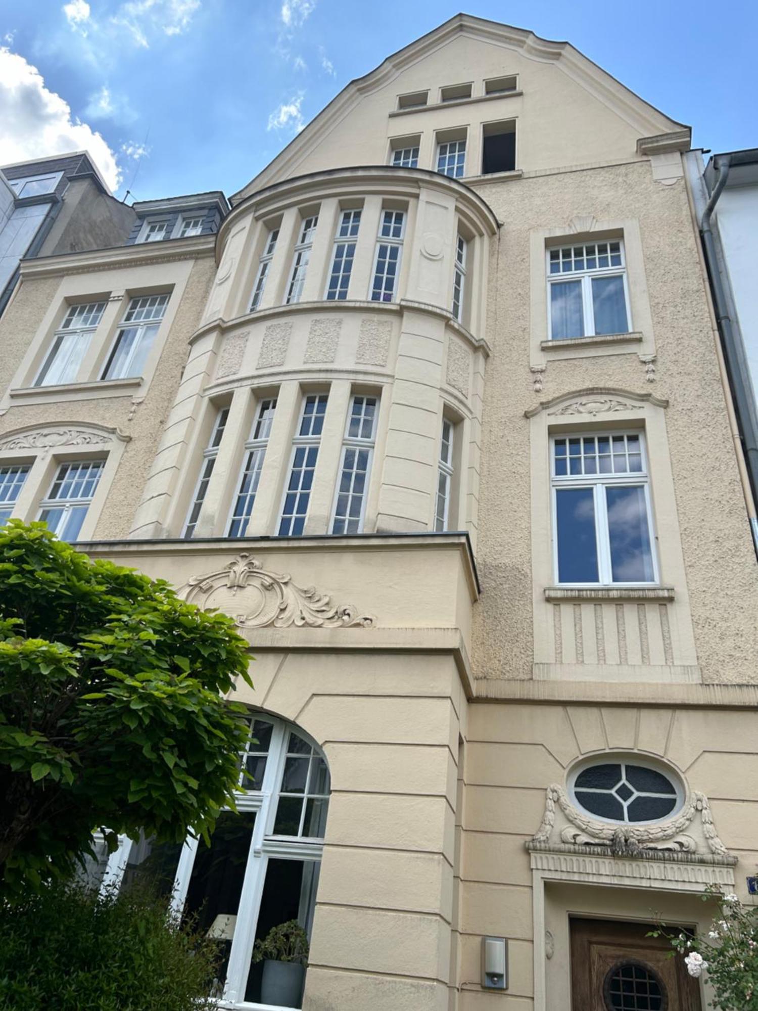 Messezimmer Tarantino Privatunterkunft Düsseldorf